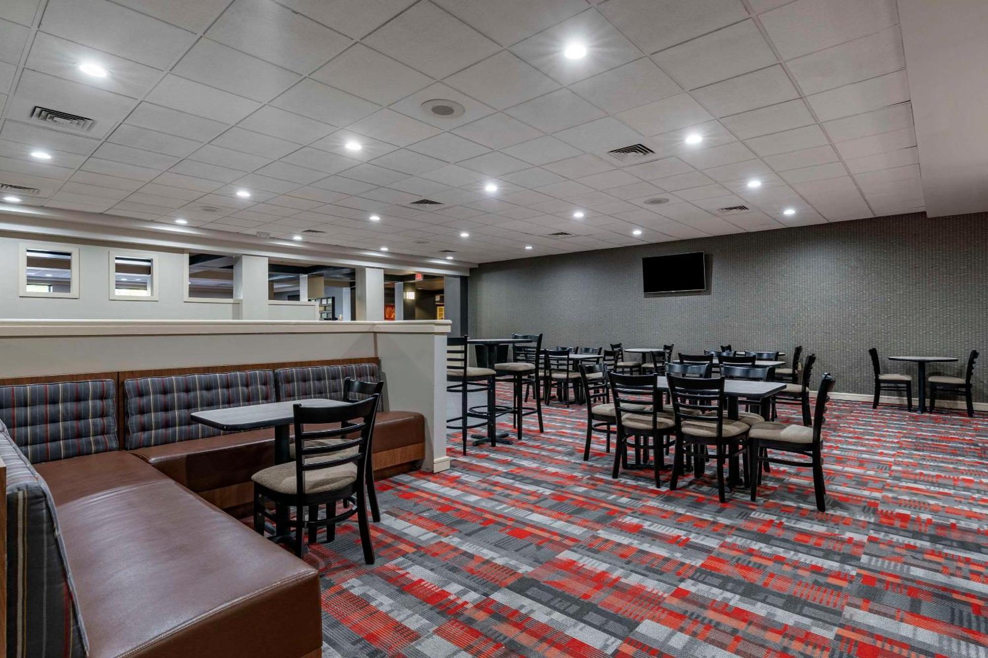 Quality Inn Lexington -Horse Park Εξωτερικό φωτογραφία