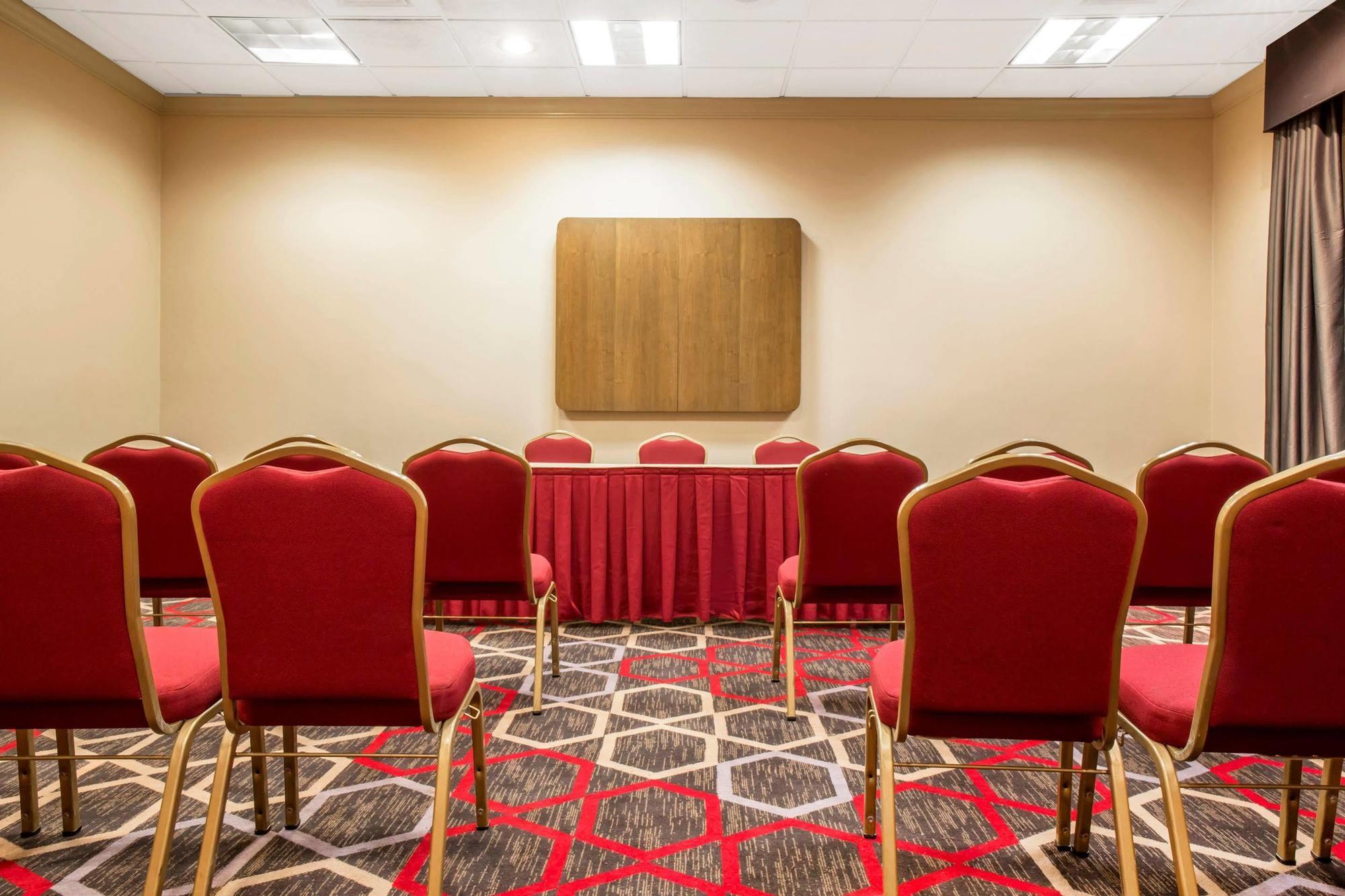 Quality Inn Lexington -Horse Park Εξωτερικό φωτογραφία